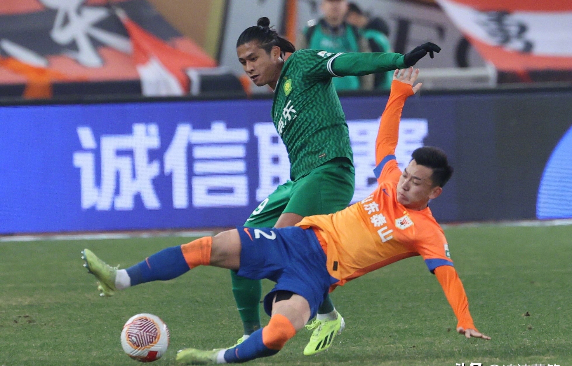 包含赛前体能课后，北京国安遗憾出局备战NBA常规赛，气氛紧张，细节决定成败的词条