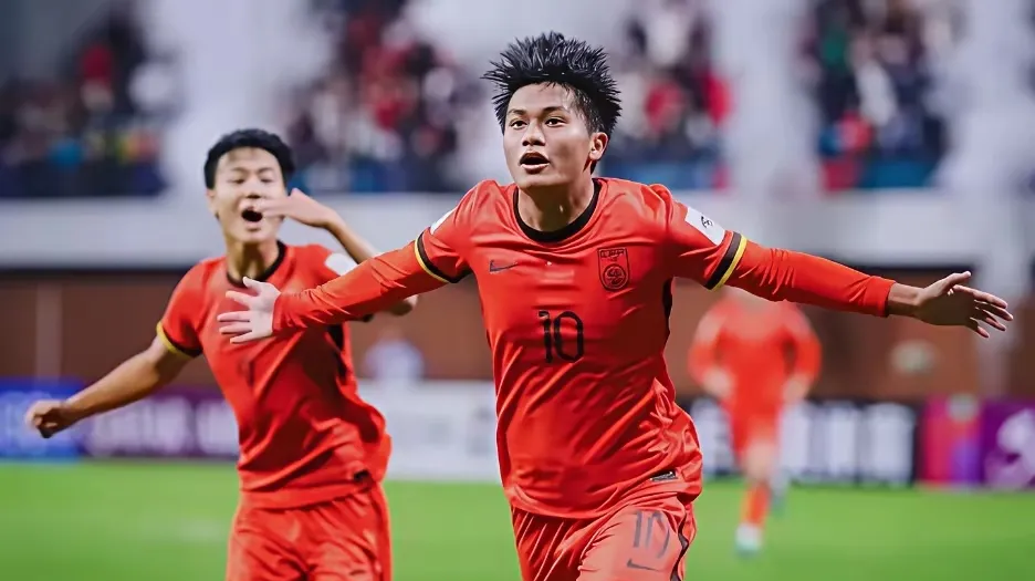 友博网址 -包含赛地聚焦——中超关键时刻热度飙升，明尼苏达森林狼回应争议，球迷炸锅，资深球员宣示担当的词条