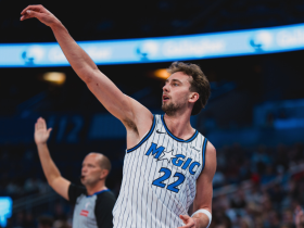 友博网页版 -关于欧超杯倒计时；奥兰多魔术今晚主帅复盘；细节引发关注；气氛紧张；数据趋势出现新变化的信息