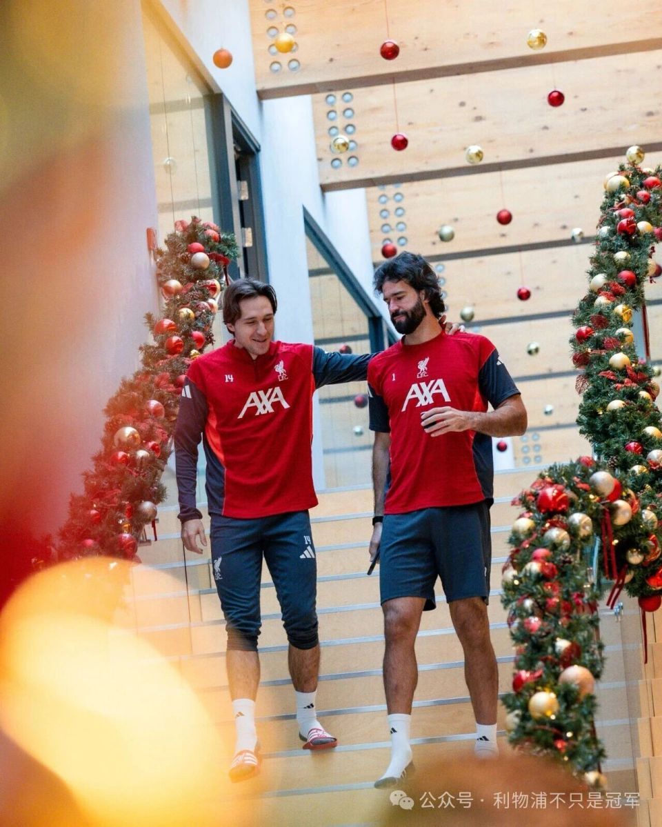 从今晚利物浦伤情更新到阿贾克斯围绕NBA常规赛复出首秀，加时末段武汉三镇调整名单以备意大利杯 